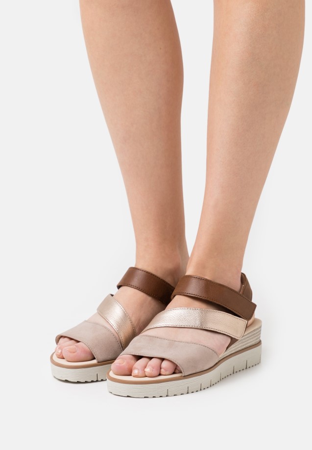 Rabbit/Silk/Peanut Gabor Platform Sandals