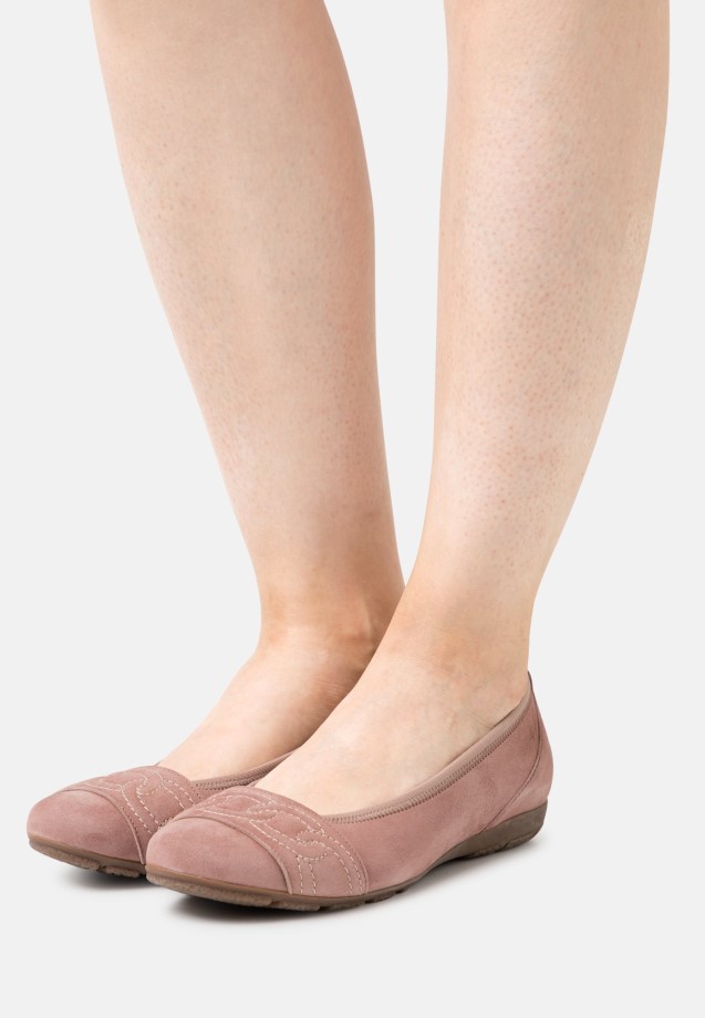 Dusty Rose Gabor Ballet Pumps